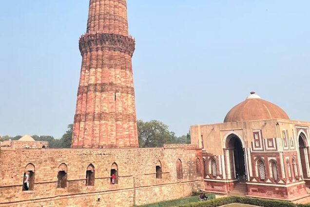 Visiting qutub minar